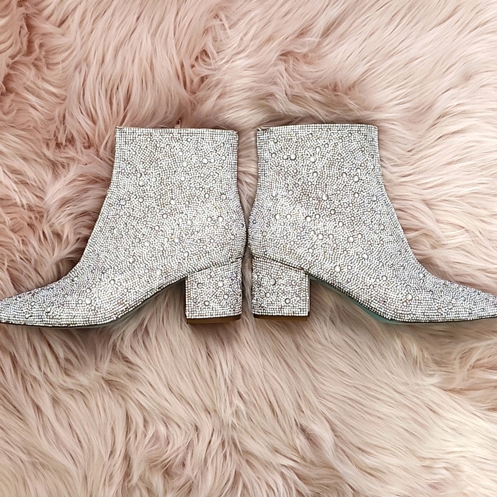 PRE-LOVED BETSEY JOHNSON WOMEN'S RHINESTONE BOOTIES-7M